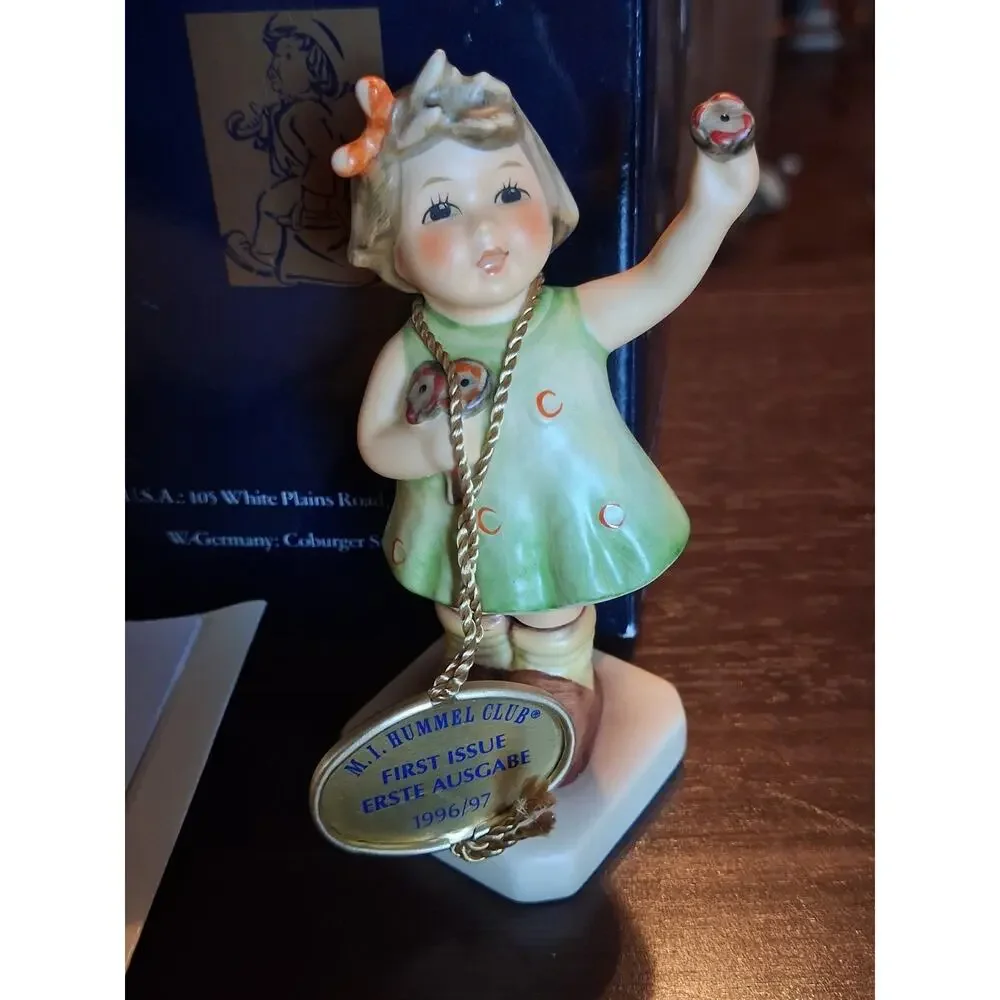GOEBEL Hummel Figurine #014 